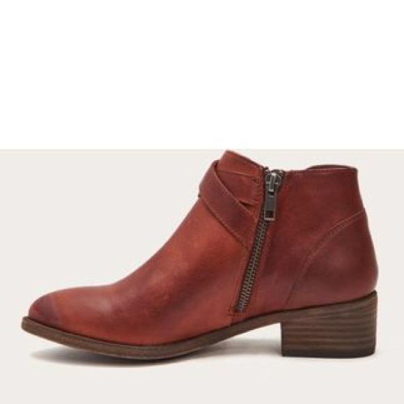 Frye Ray Leather Belt Western Shootie/Ankle Bootie - Picture 6 of 16